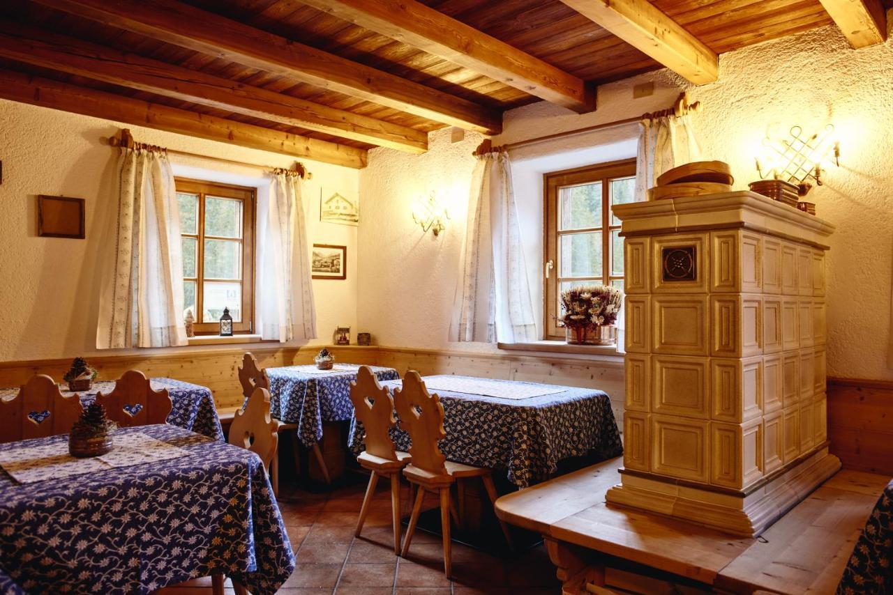 Villa Rifugio Malga Ra Stua Cortina dʼAmpezzo Exterior foto