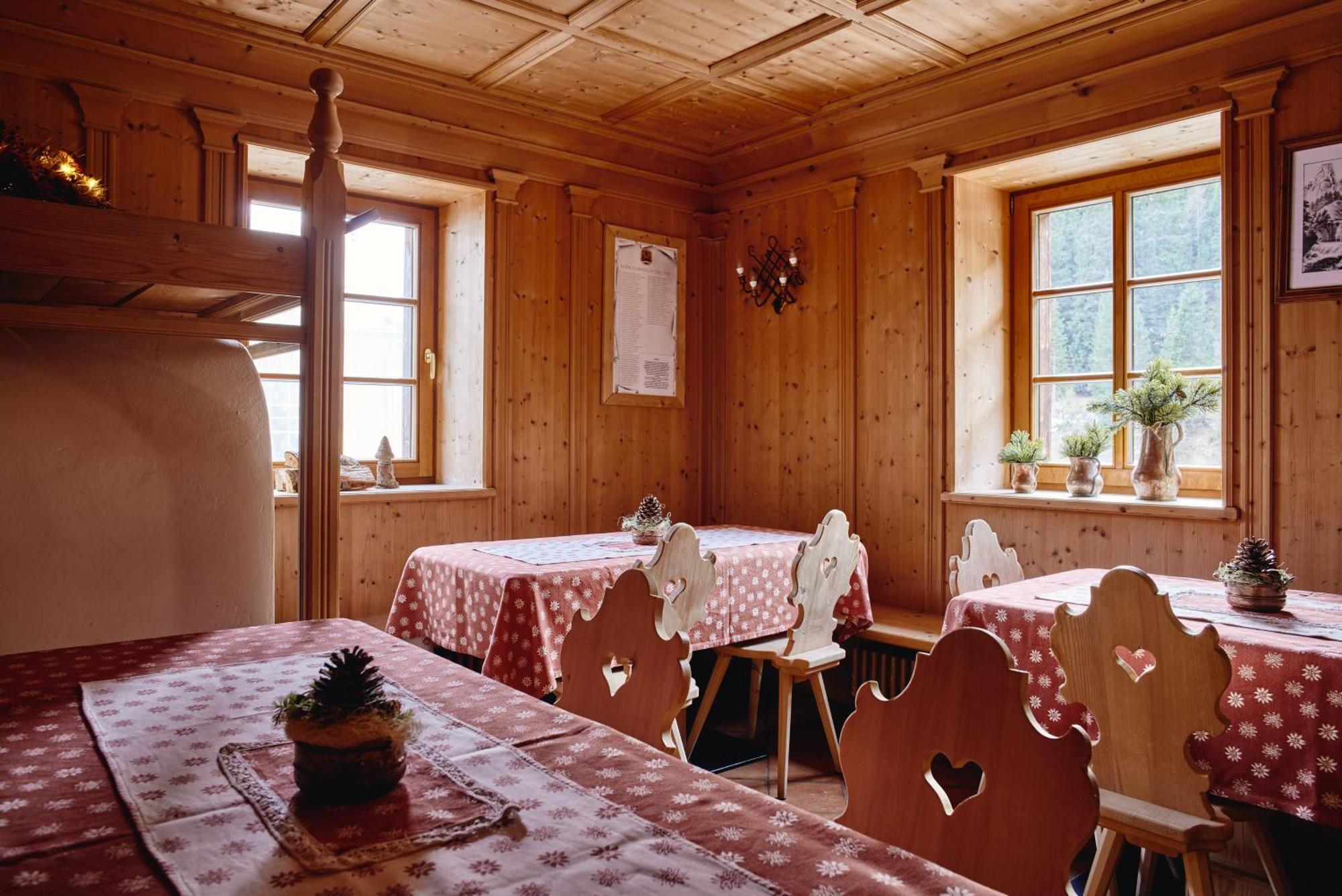 Villa Rifugio Malga Ra Stua Cortina dʼAmpezzo Exterior foto